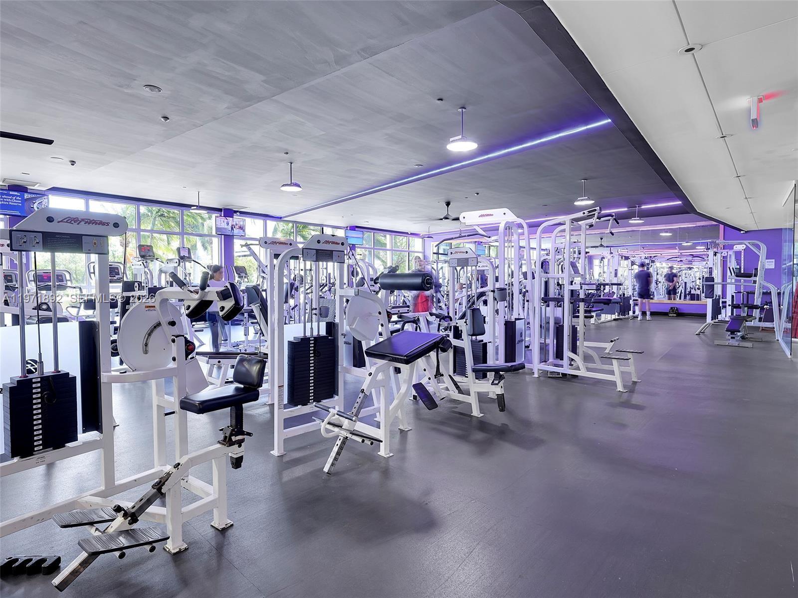 1000 West Ave #914, Miami Beach FL 33139