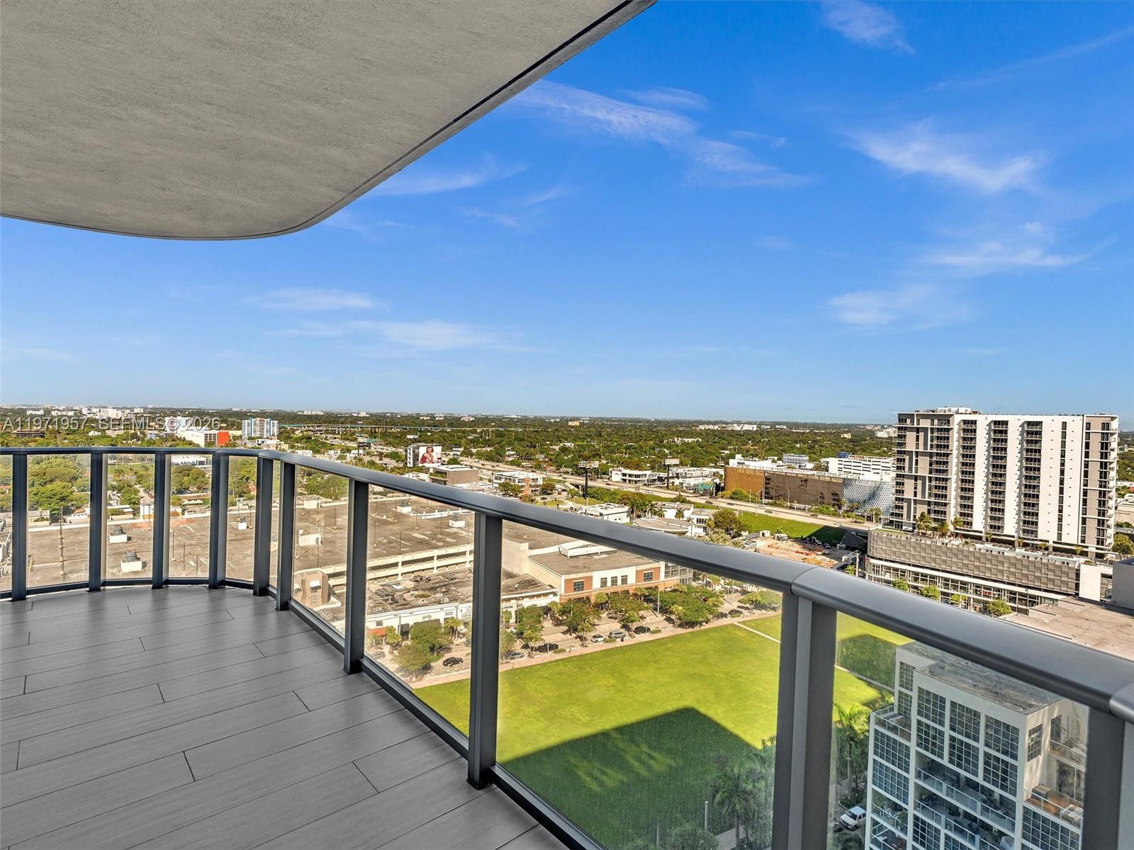 121 NE 34th St #2016, Miami FL 33137