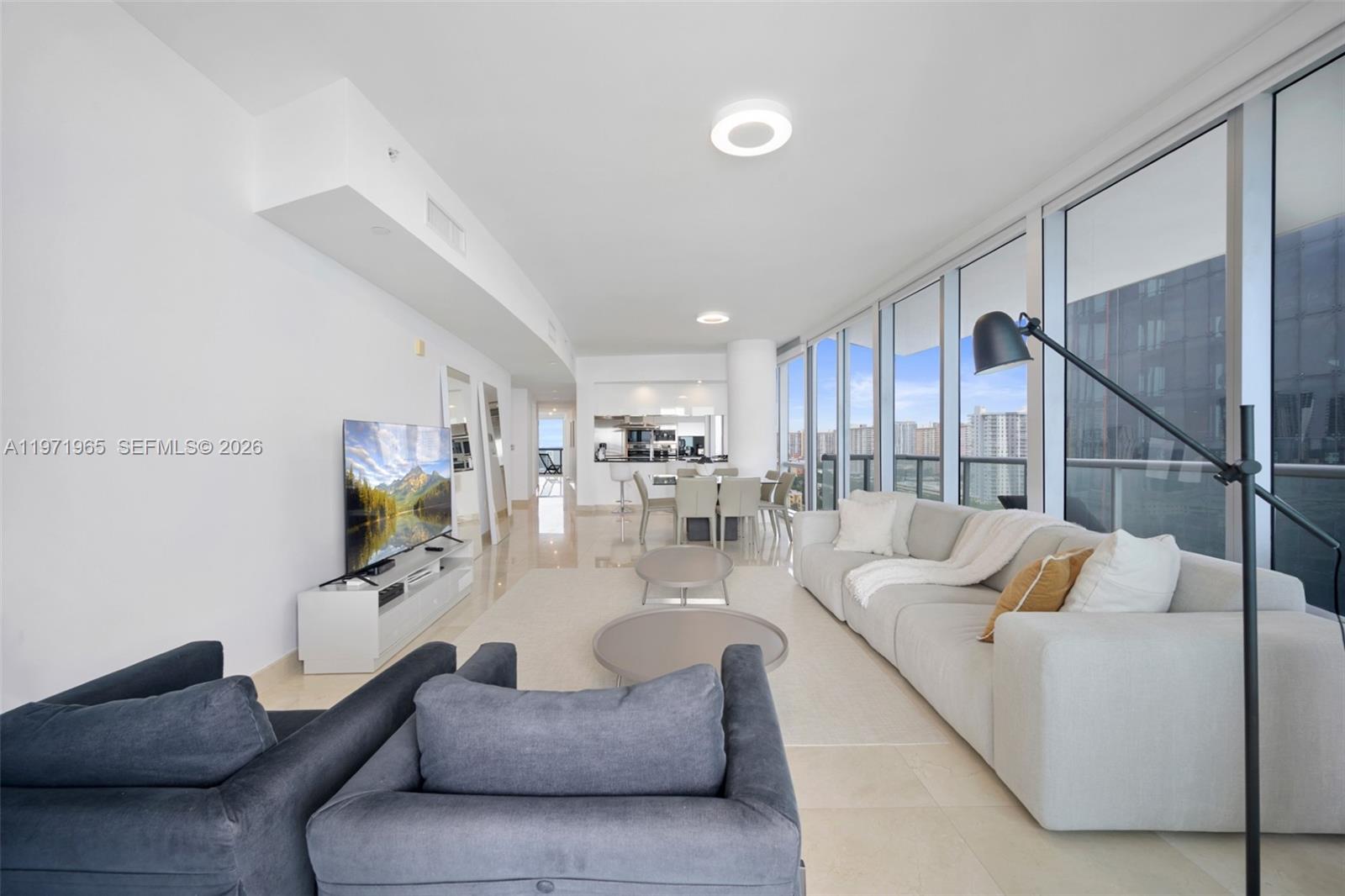17121 Collins Ave #1508, Sunny Isles Beach FL 33160