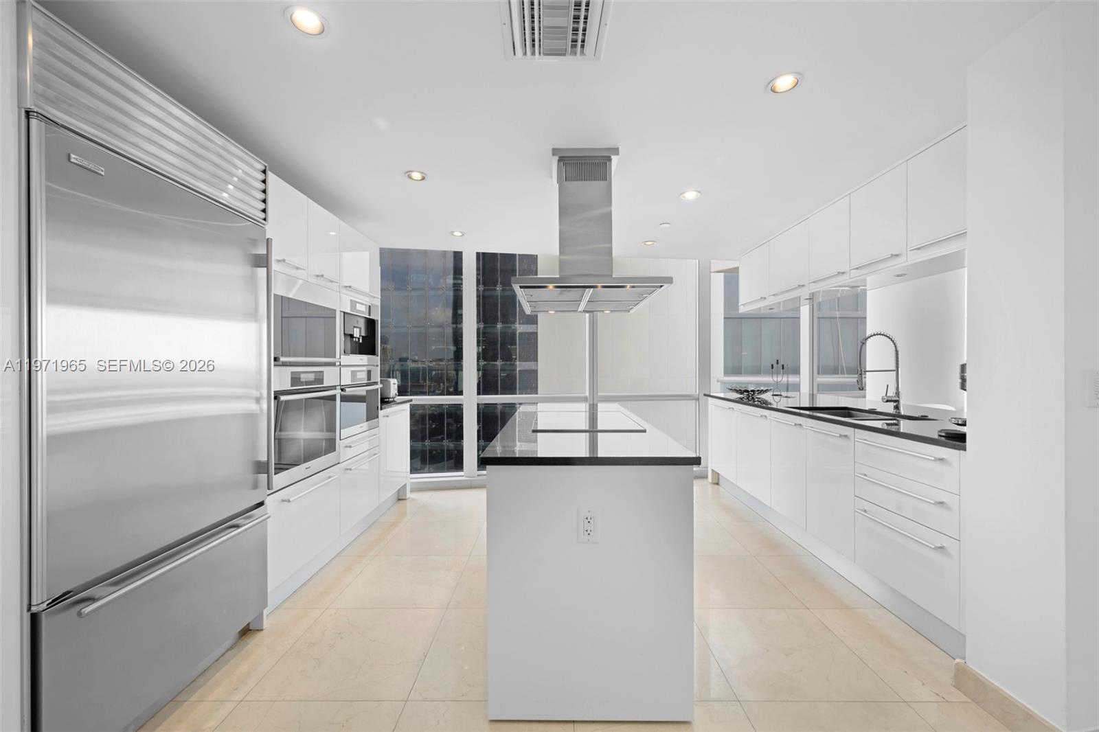 17121 Collins Ave #1508, Sunny Isles Beach FL 33160