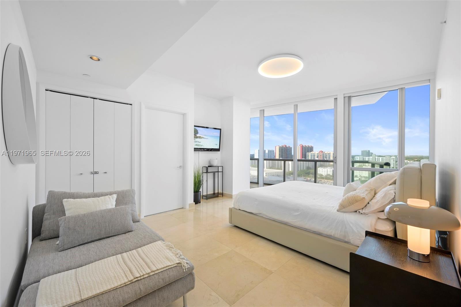 17121 Collins Ave #1508, Sunny Isles Beach FL 33160