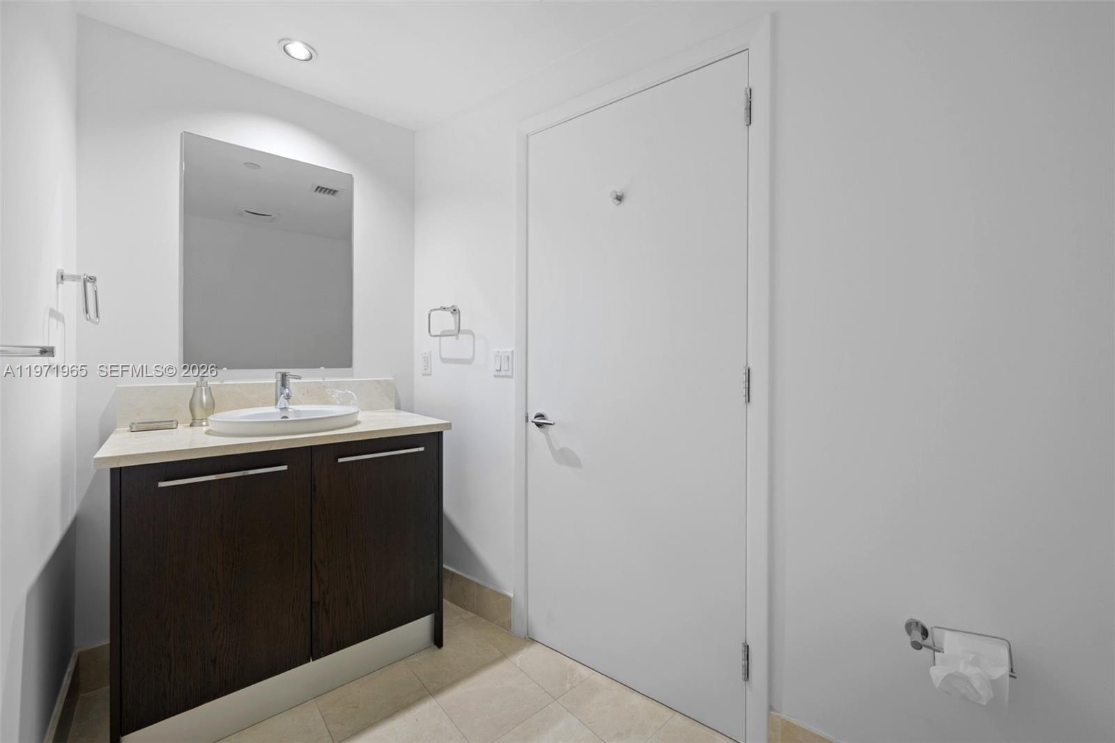 17121 Collins Ave #1508, Sunny Isles Beach FL 33160