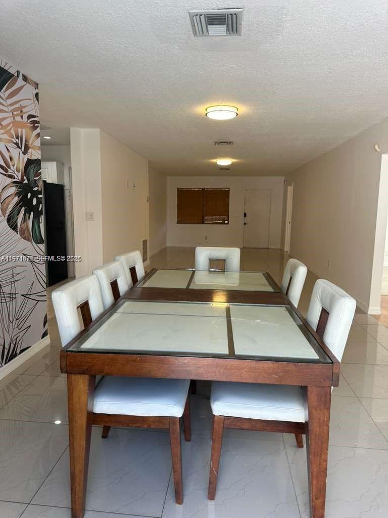 208 SW 2nd Ave, Hallandale Beach FL 33009