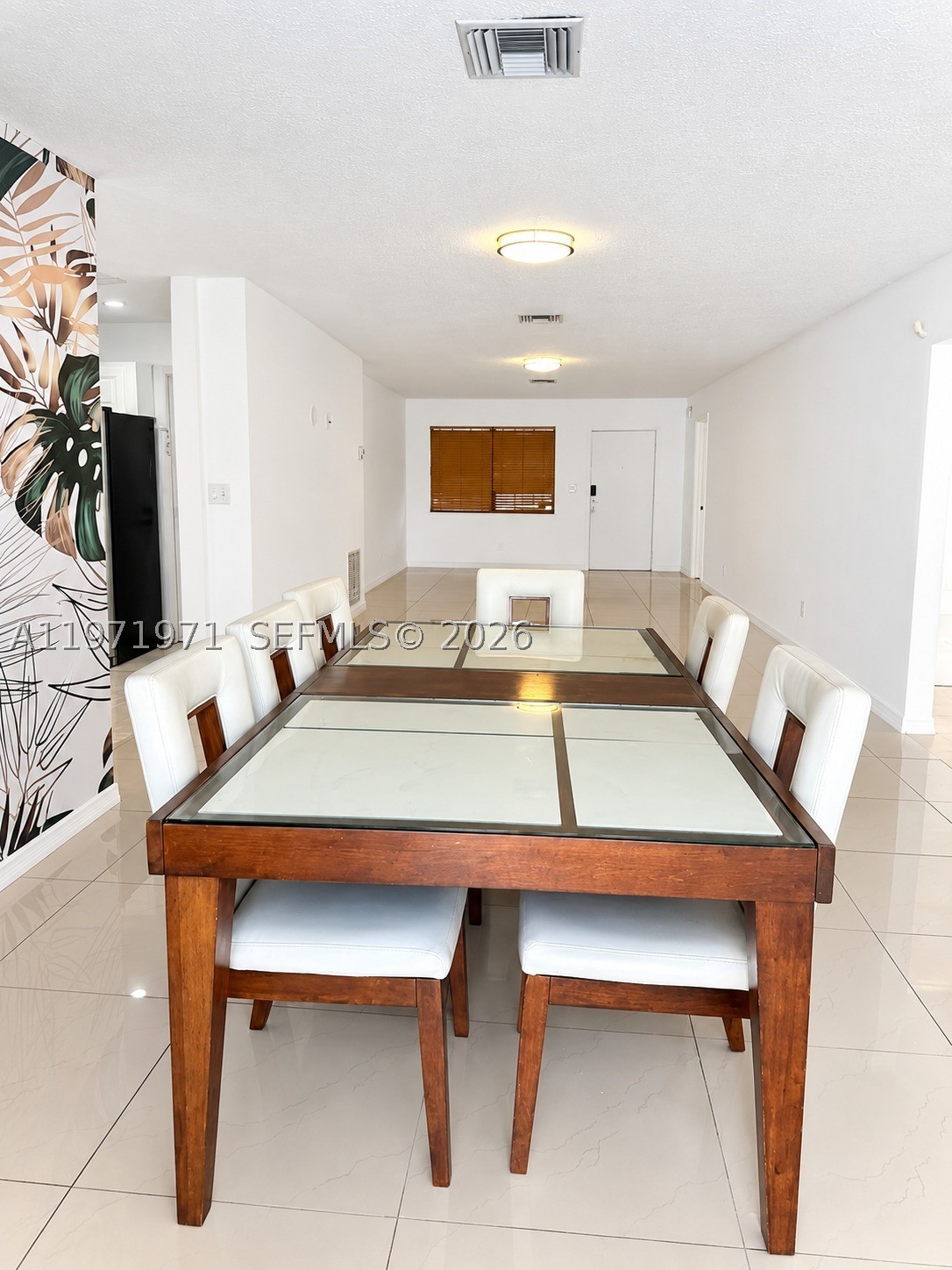 208 SW 2nd Ave, Hallandale Beach FL 33009