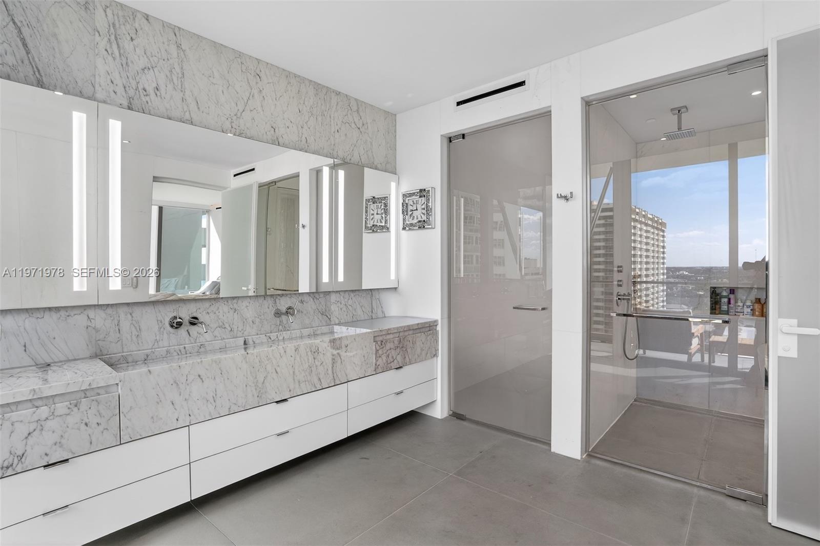 2000 S Ocean Dr #14B, Hallandale Beach FL 33009