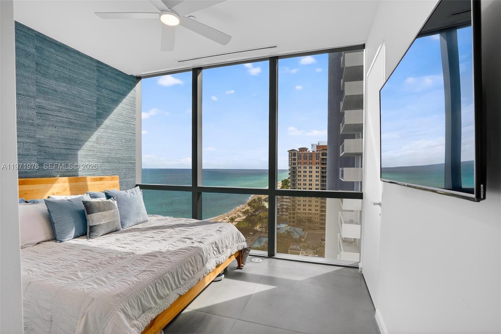 2000 S Ocean Dr #14B, Hallandale Beach FL 33009