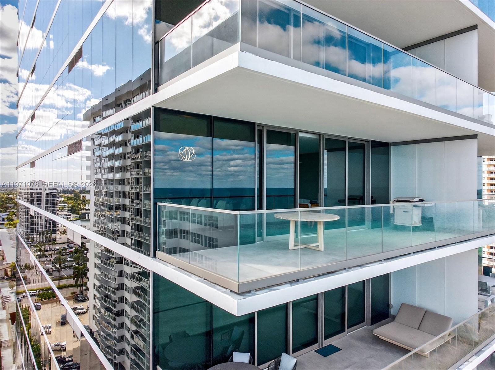 2000 S Ocean Dr #14B, Hallandale Beach FL 33009
