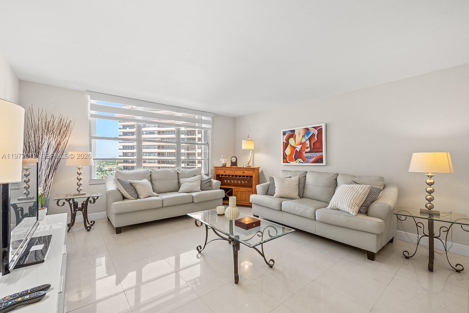 5161 Collins Ave #910, Miami Beach FL 33140