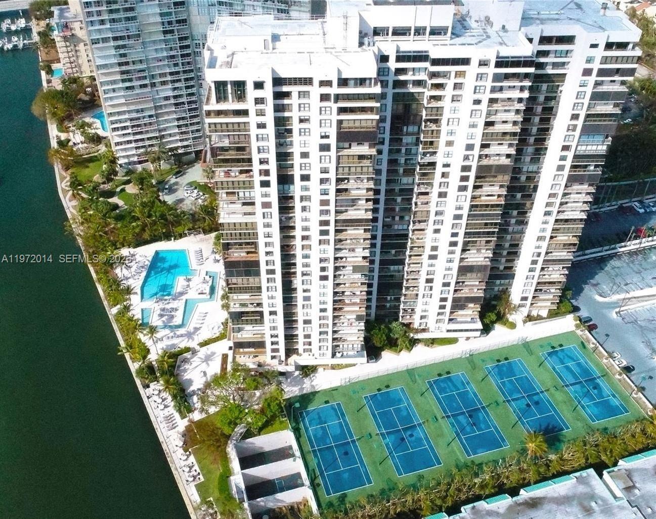 2333 Brickell Ave #308, Miami FL 33129