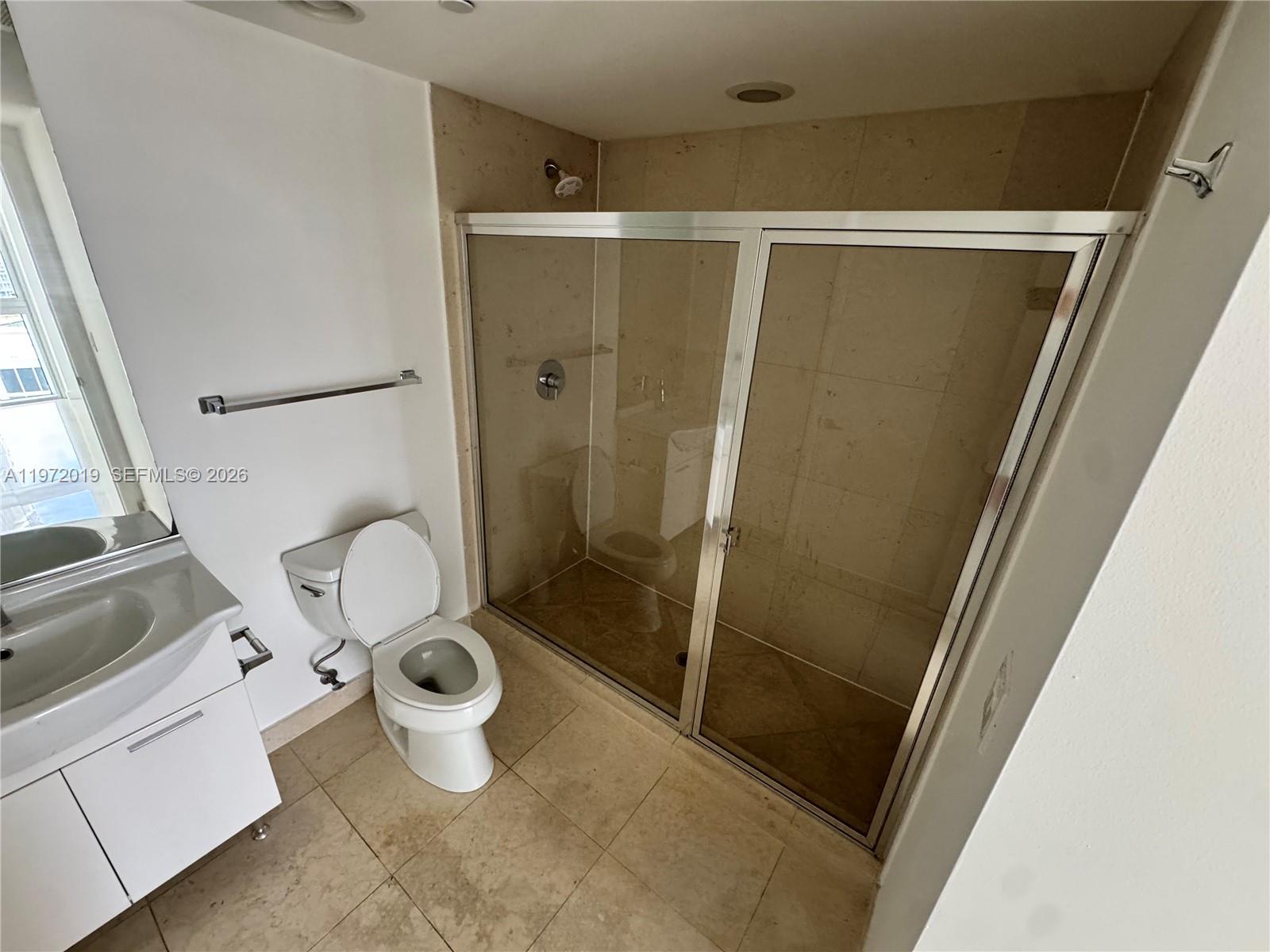 495 Brickell Ave #1810, Miami FL 33131