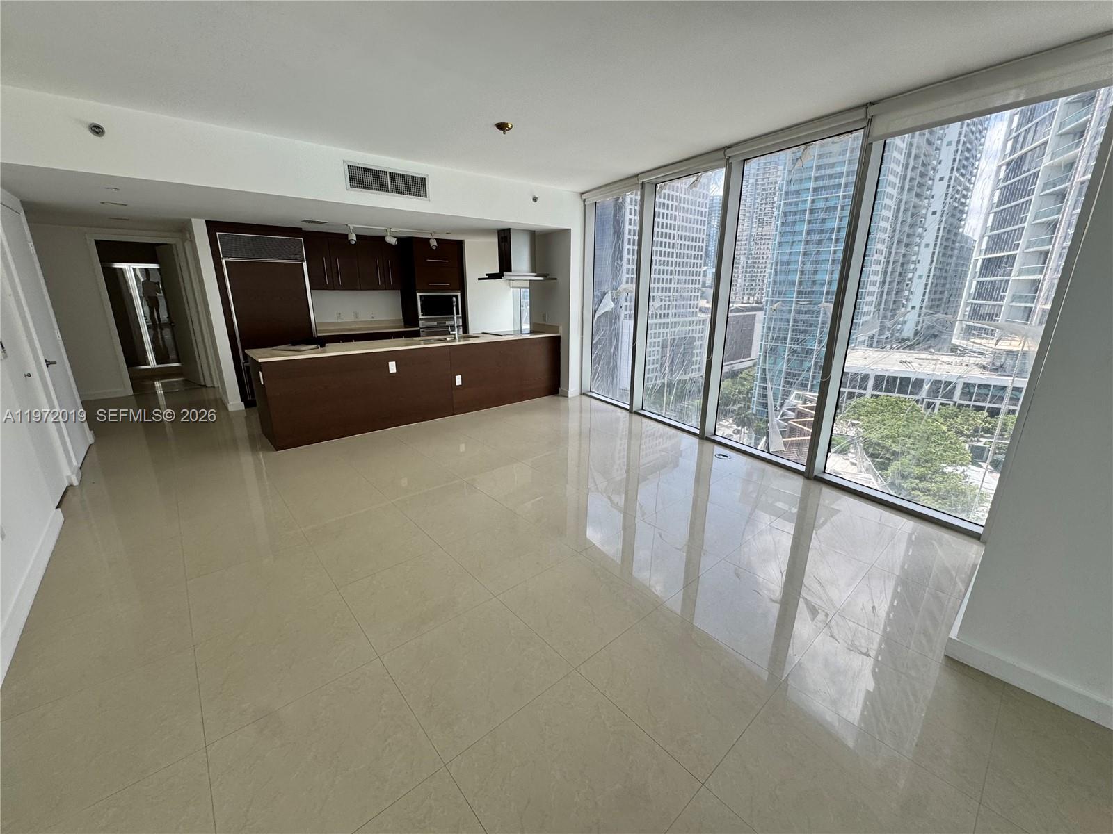 495 Brickell Ave #1810, Miami FL 33131