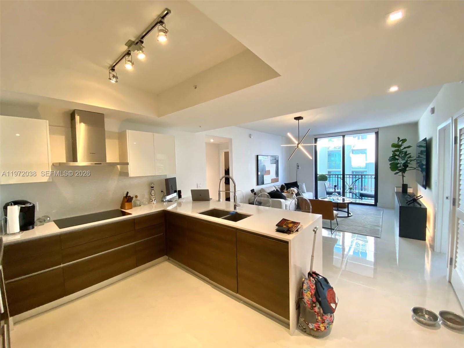 301 Altara Ave #701, Coral Gables FL 33146