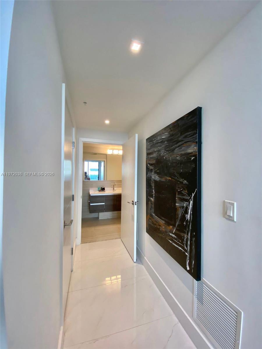 301 Altara Ave #701, Coral Gables FL 33146