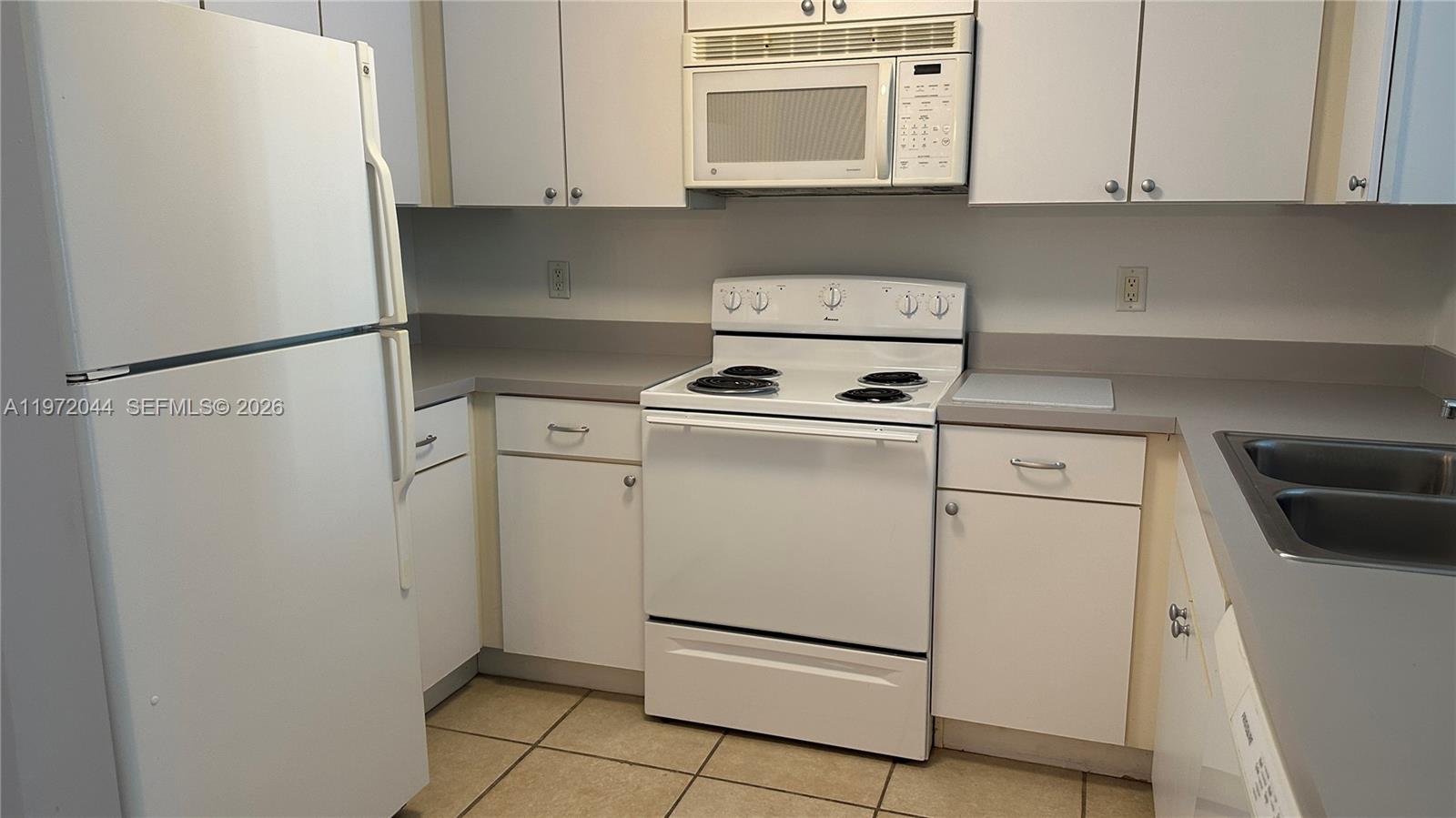 1250 S Miami Ave #1012, Miami FL 33130