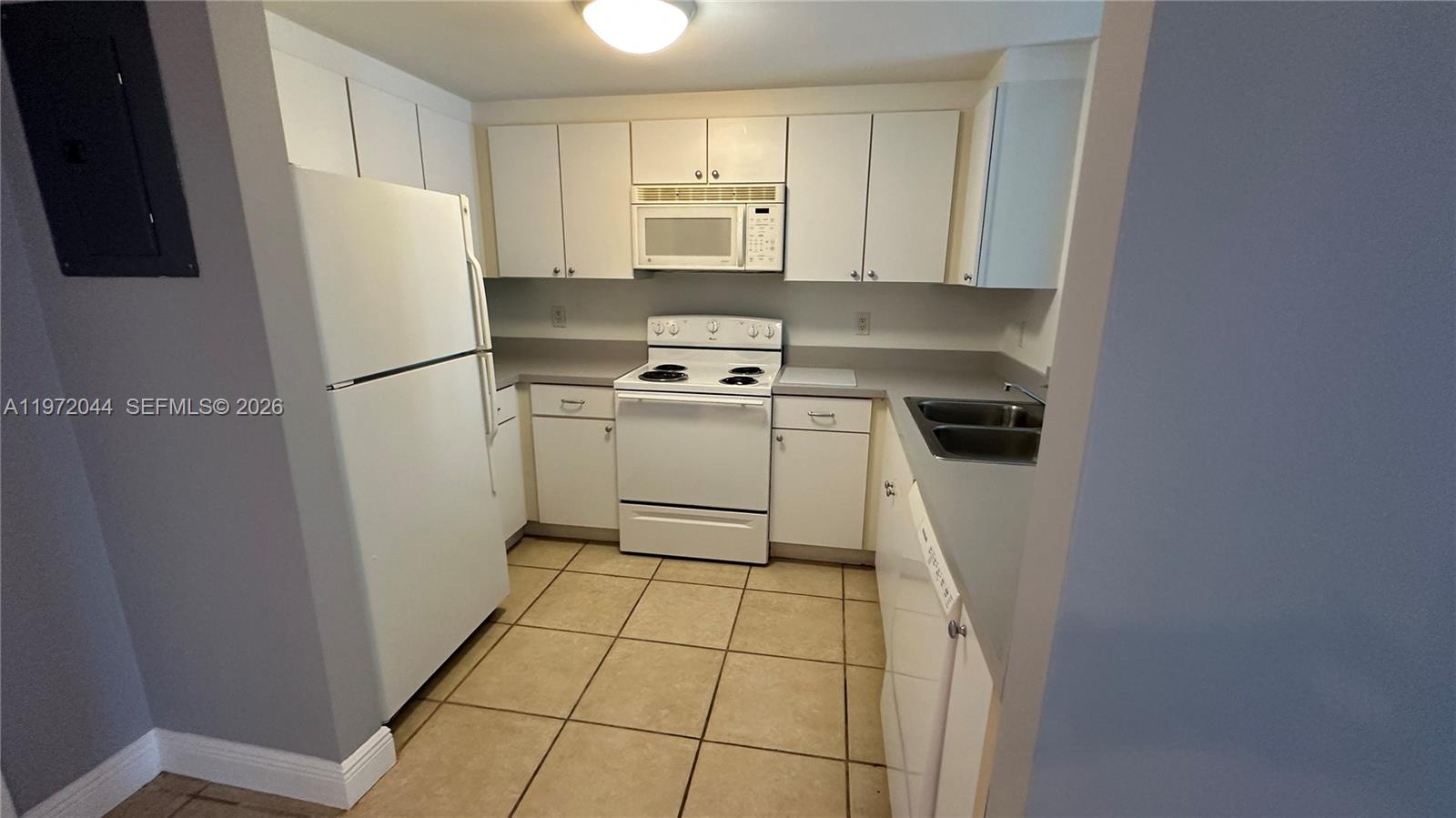1250 S Miami Ave #1012, Miami FL 33130