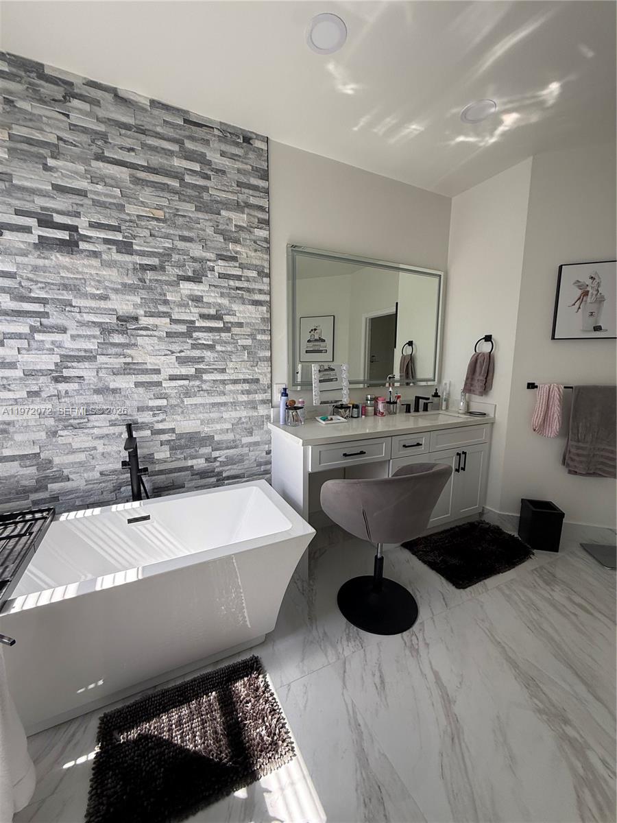18610 SW 39th Ct, Miramar FL 33029