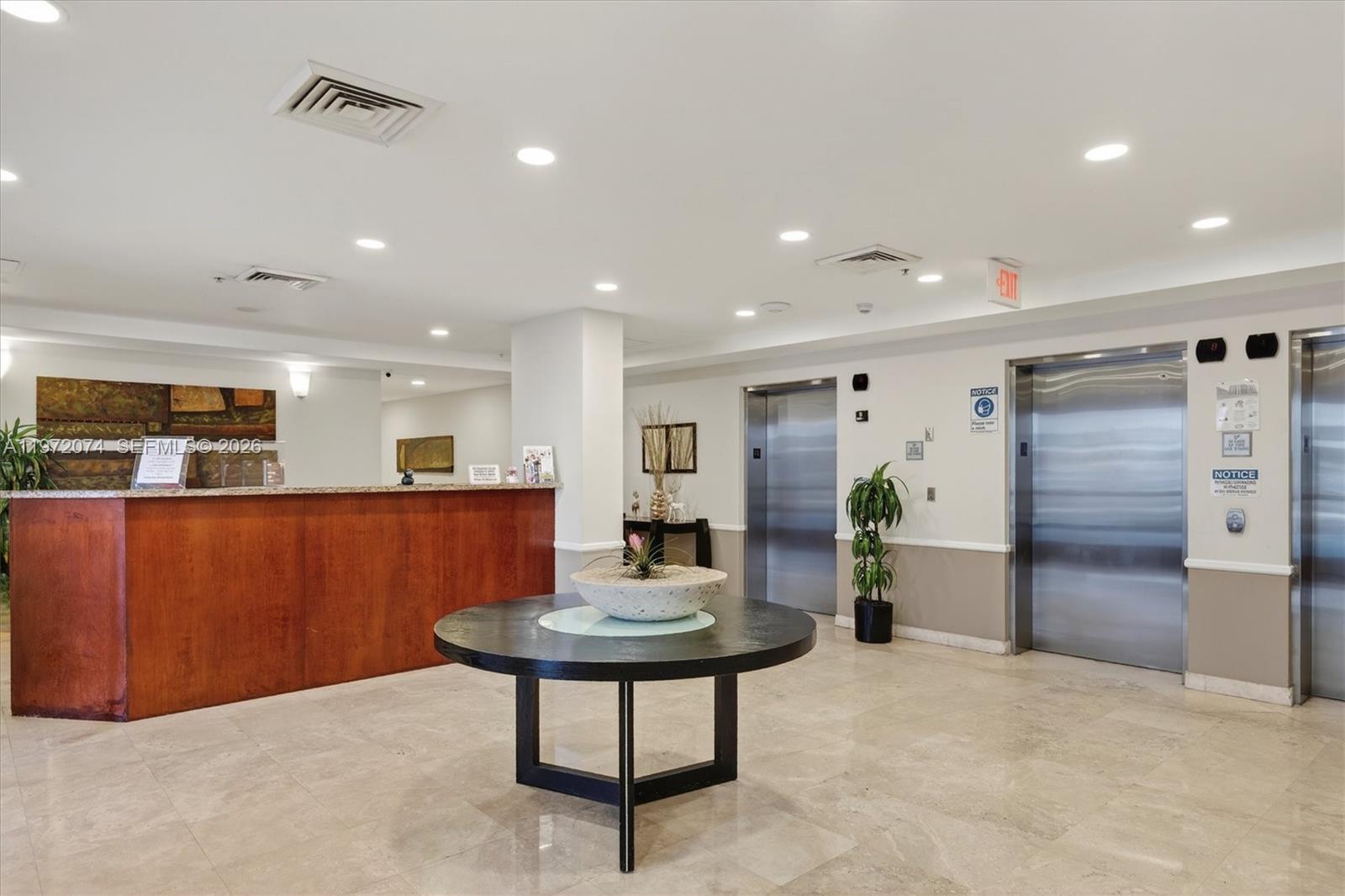 900 SW 8th St #505, Miami FL 33130