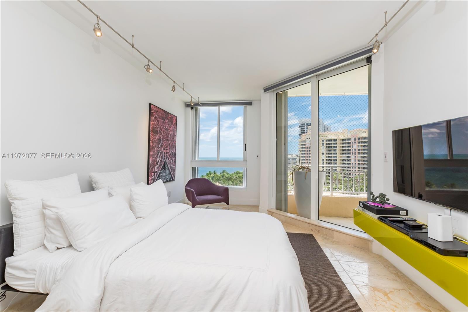 791 Crandon Blvd #1005, Key Biscayne FL 33149
