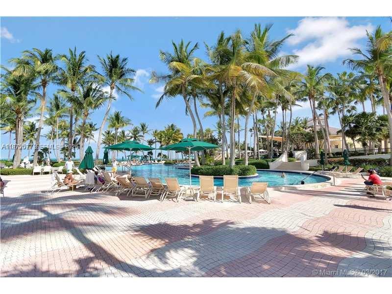 791 Crandon Blvd #1005, Key Biscayne FL 33149