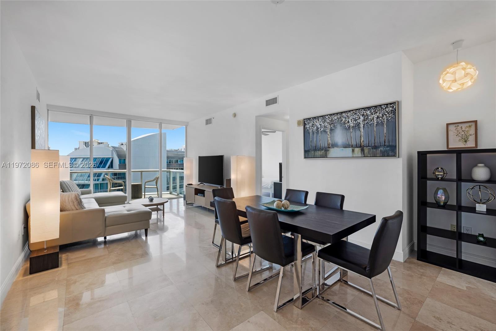 3131 NE 188th St #1-910, Aventura FL 33180
