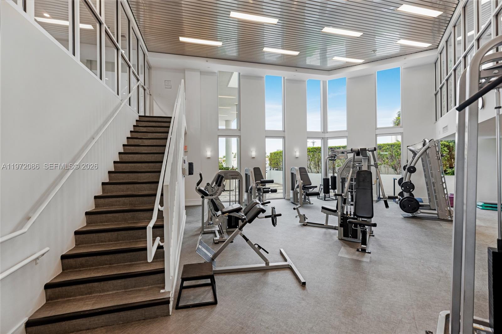 3131 NE 188th St #1-910, Aventura FL 33180
