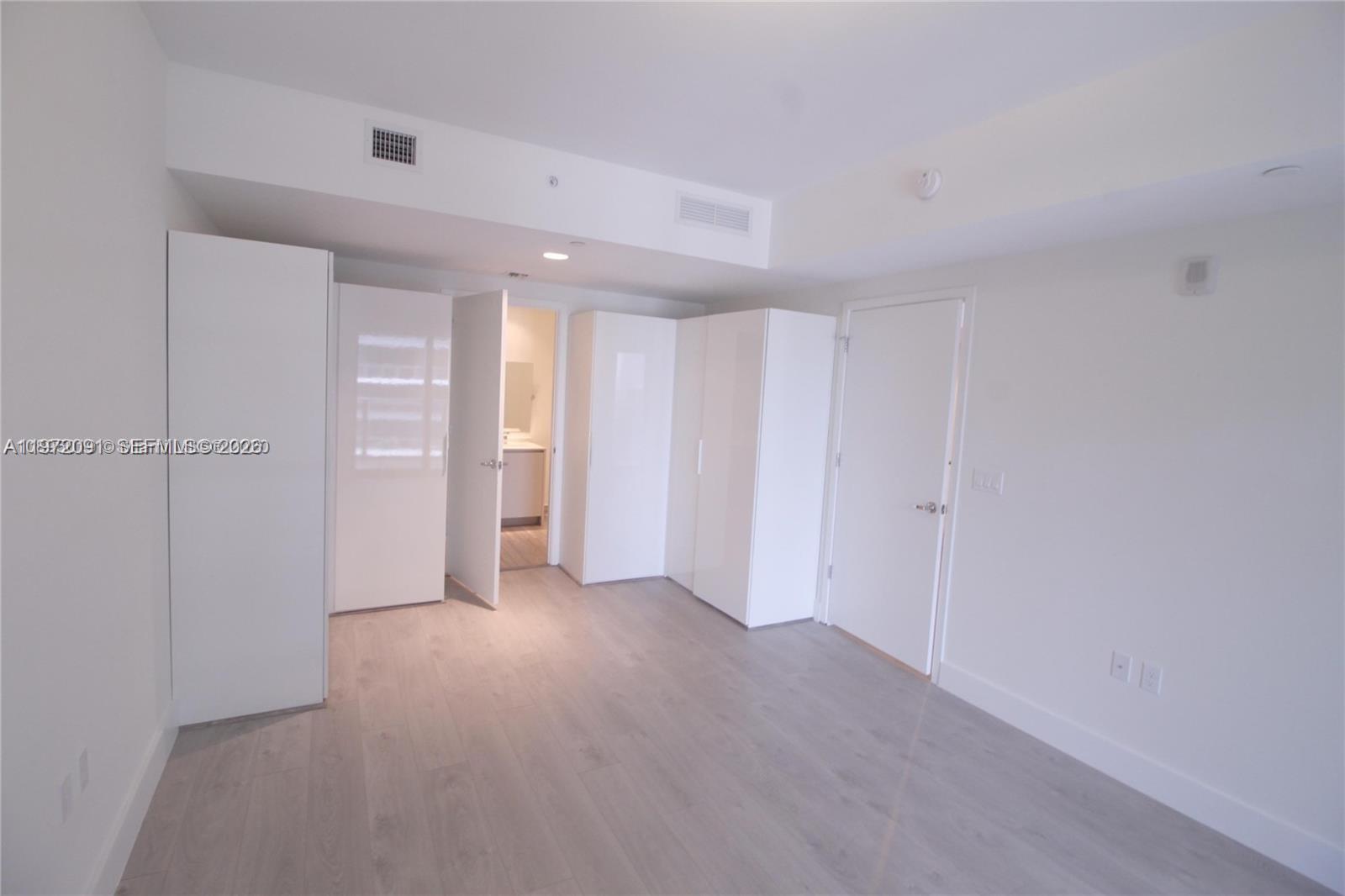 1010 Brickell Ave #3509, Miami FL 33131