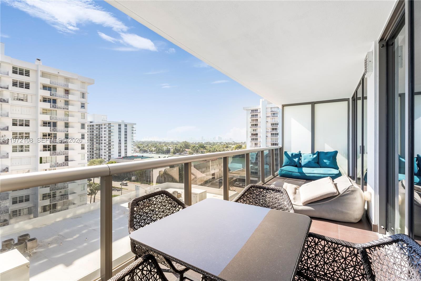 5875 Collins Ave #1004, Miami Beach FL 33140