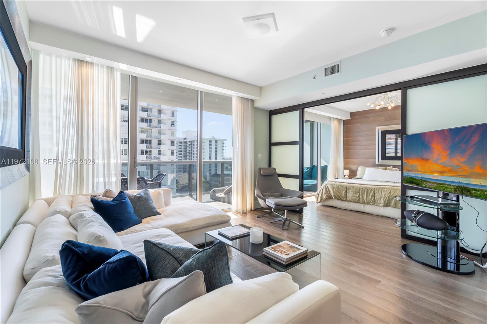 5875 Collins Ave #1004, Miami Beach FL 33140