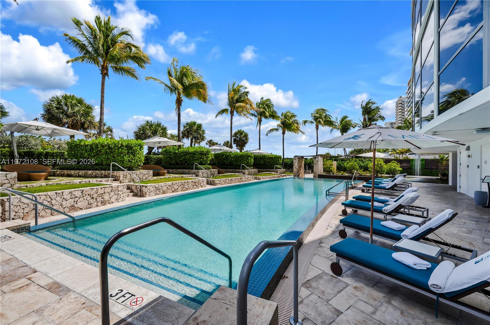 5875 Collins Ave #1004, Miami Beach FL 33140