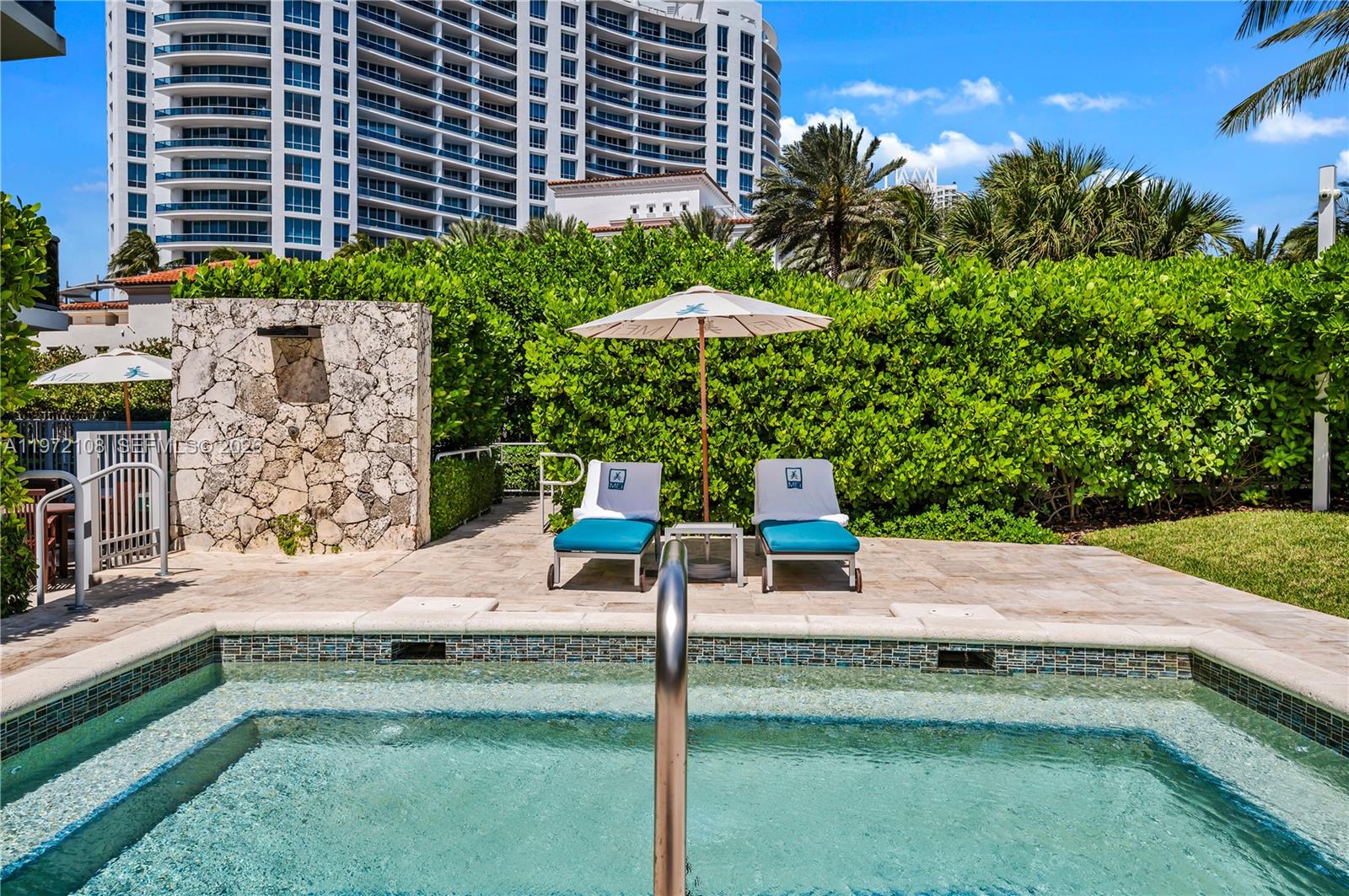 5875 Collins Ave #1004, Miami Beach FL 33140
