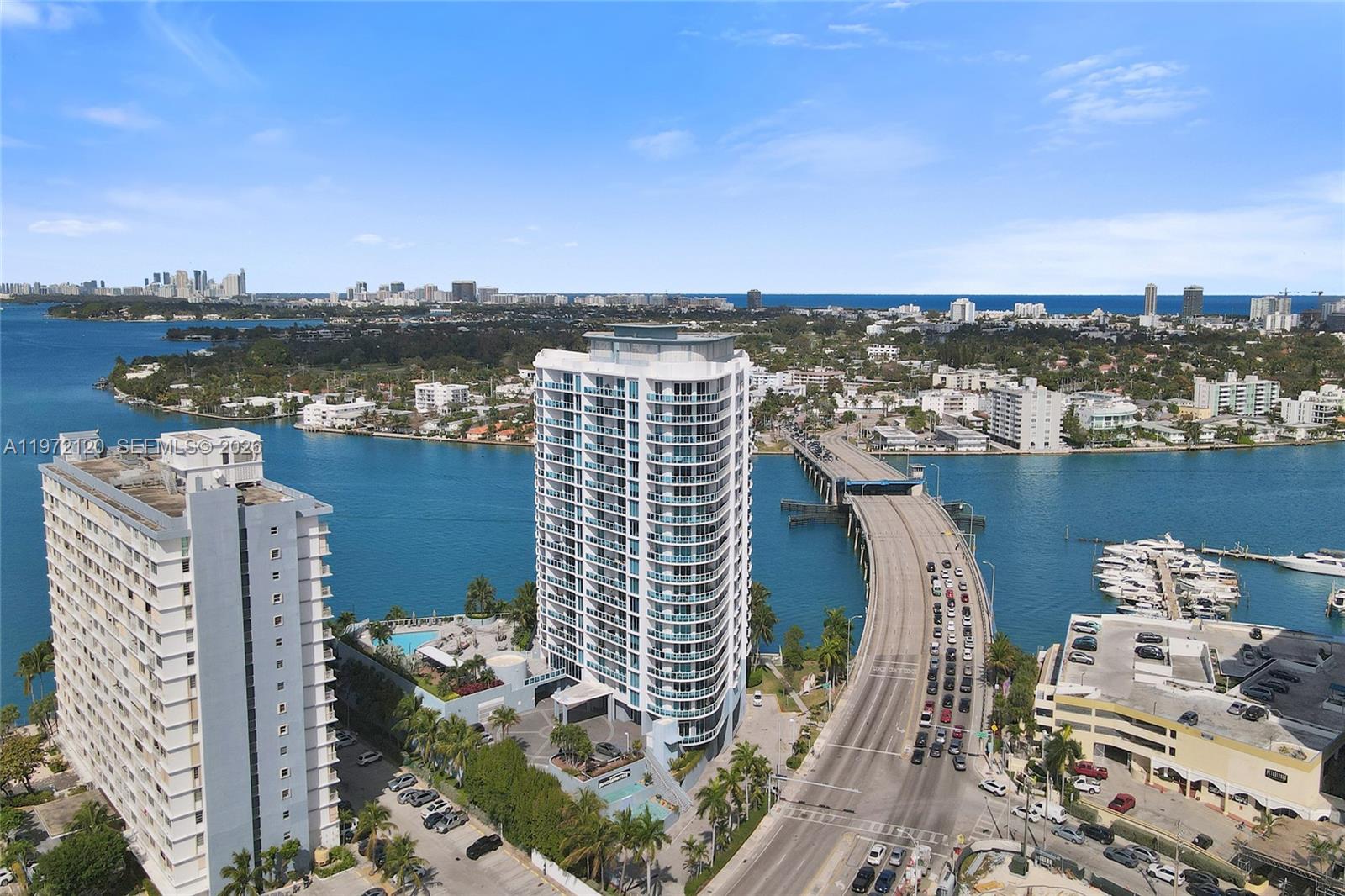 1881 79th St Cswy #1404, North Bay Village FL 33141