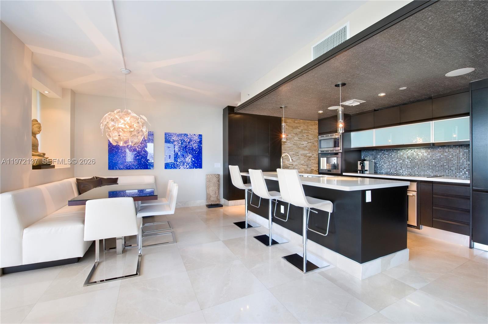 5875 Collins Ave #1008, Miami Beach FL 33140