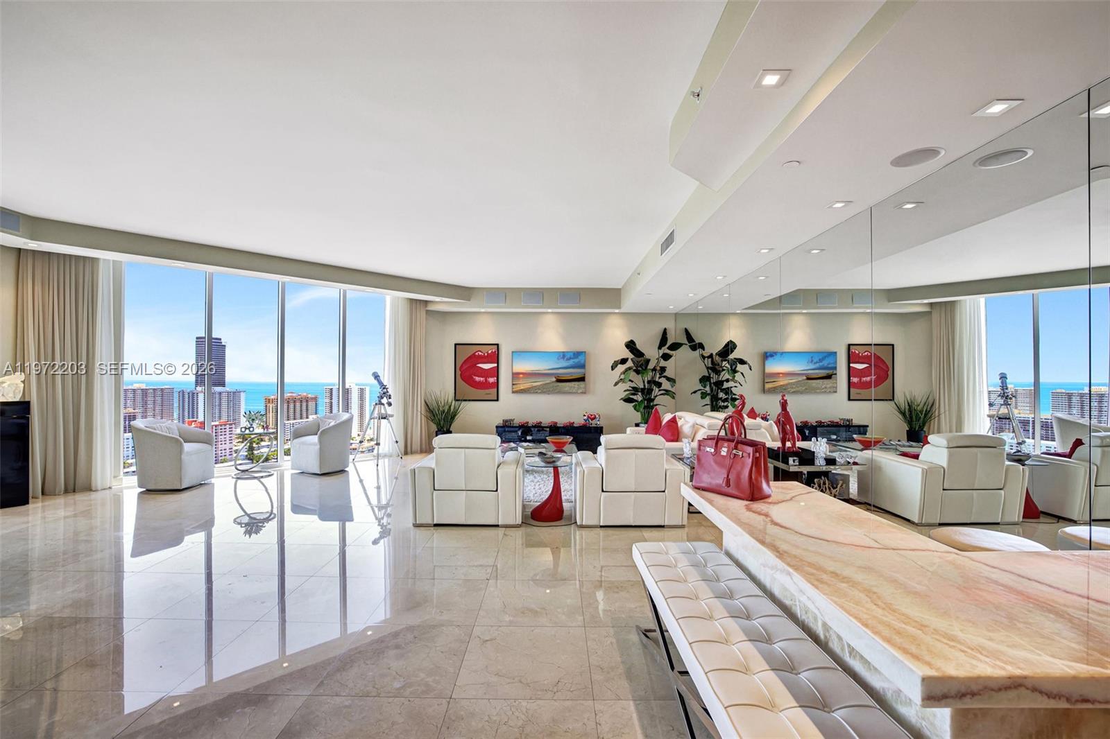 21200 Point Pl #PH2804, Aventura FL 33180