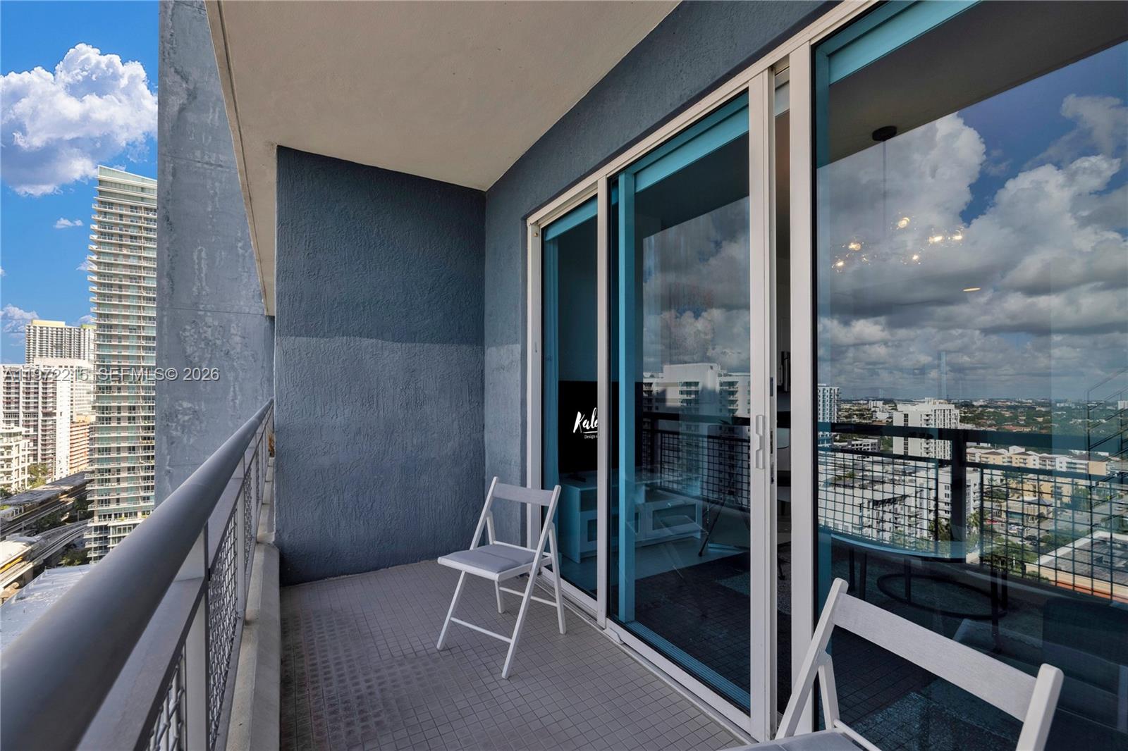 60 SW 13TH #1609, Miami FL 33130