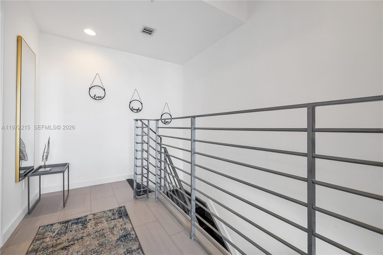 60 SW 13TH #1609, Miami FL 33130