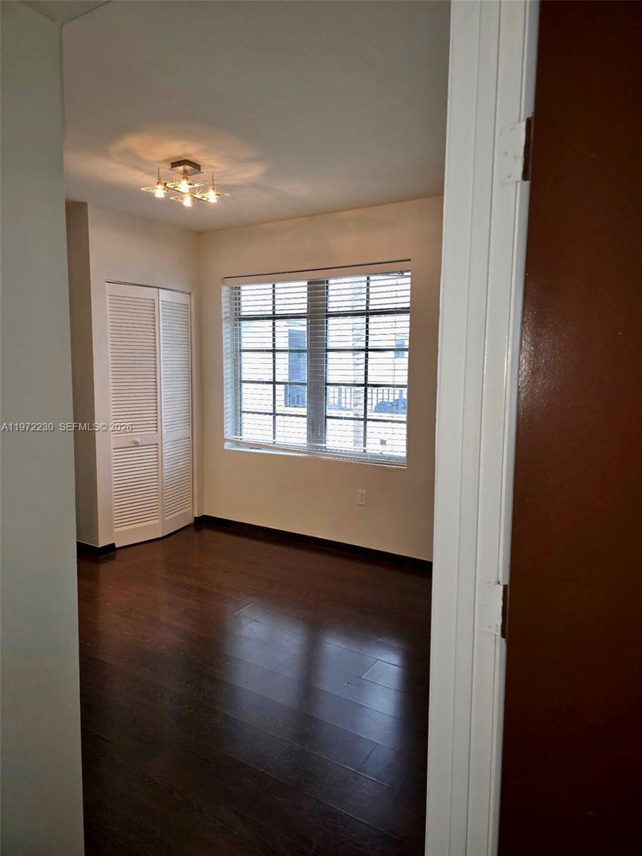 435 21st St #315, Miami Beach FL 33139