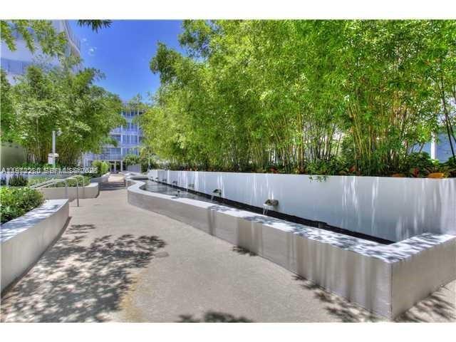 435 21st St #315, Miami Beach FL 33139