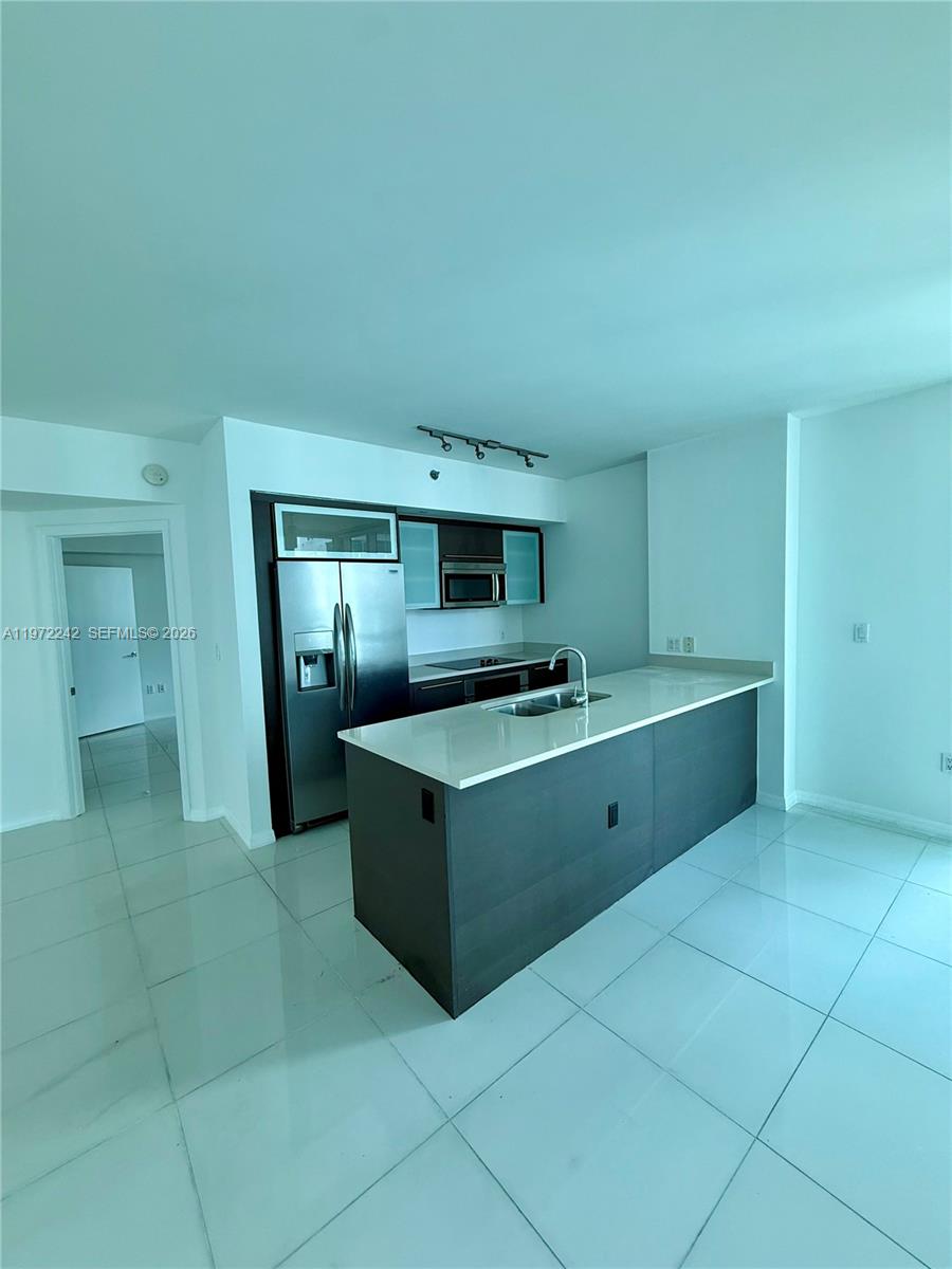 55 SE 6th St #1201, Miami FL 33131
