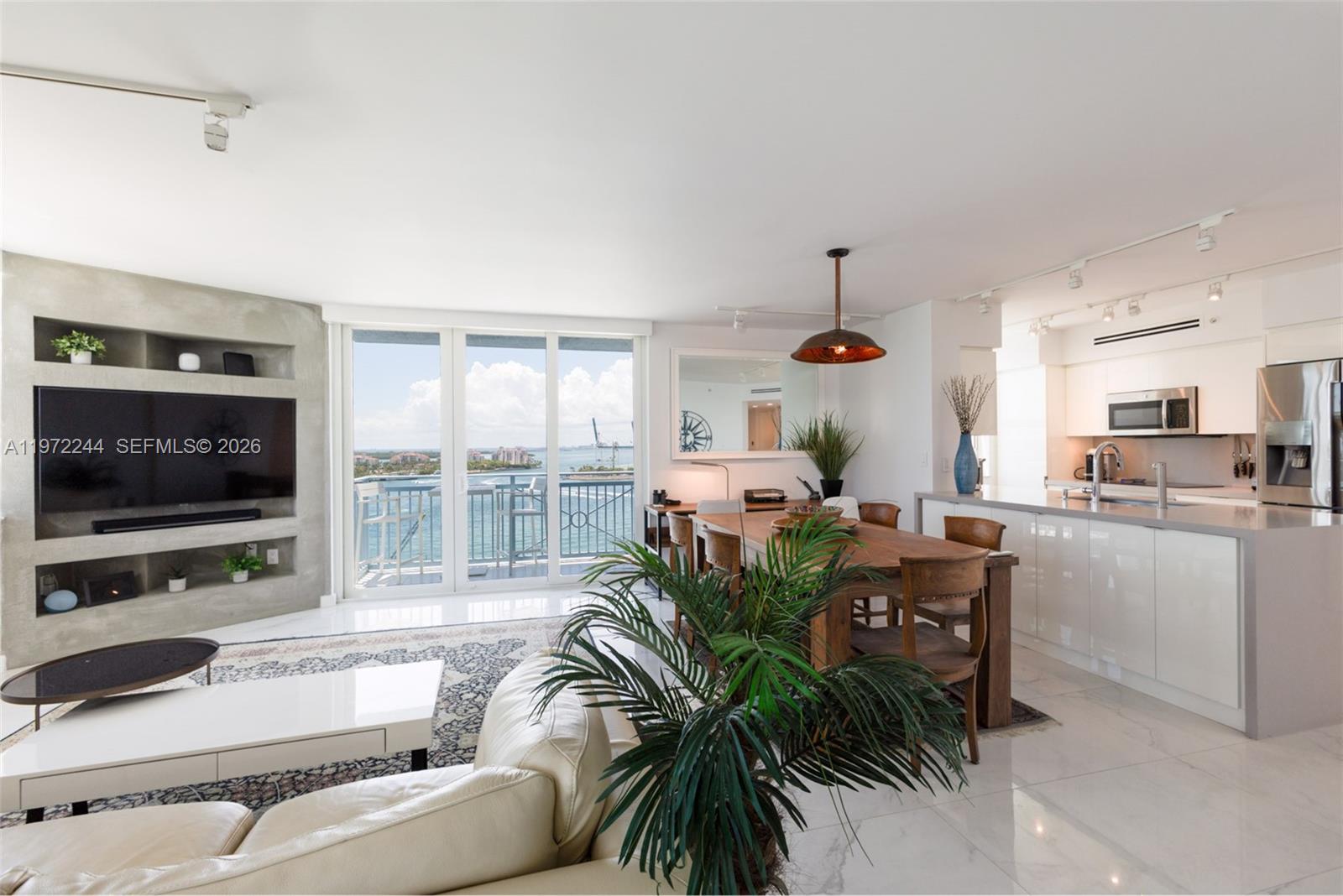 90 Alton Rd #1702, Miami Beach FL 33139