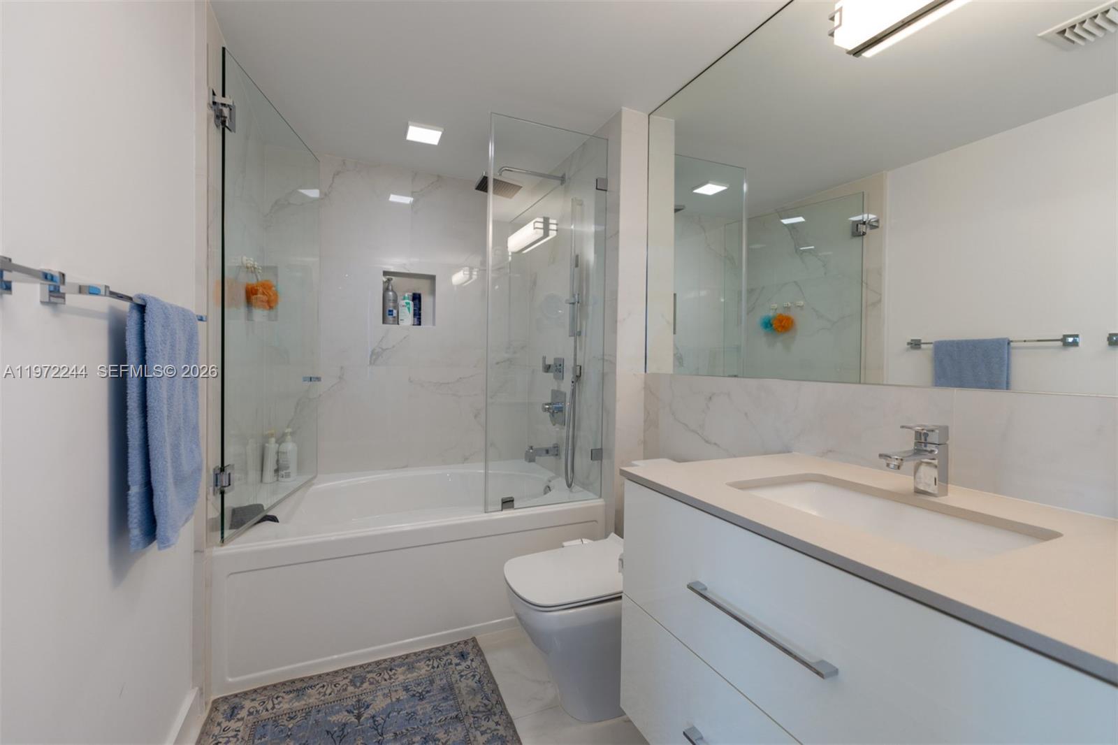 90 Alton Rd #1702, Miami Beach FL 33139