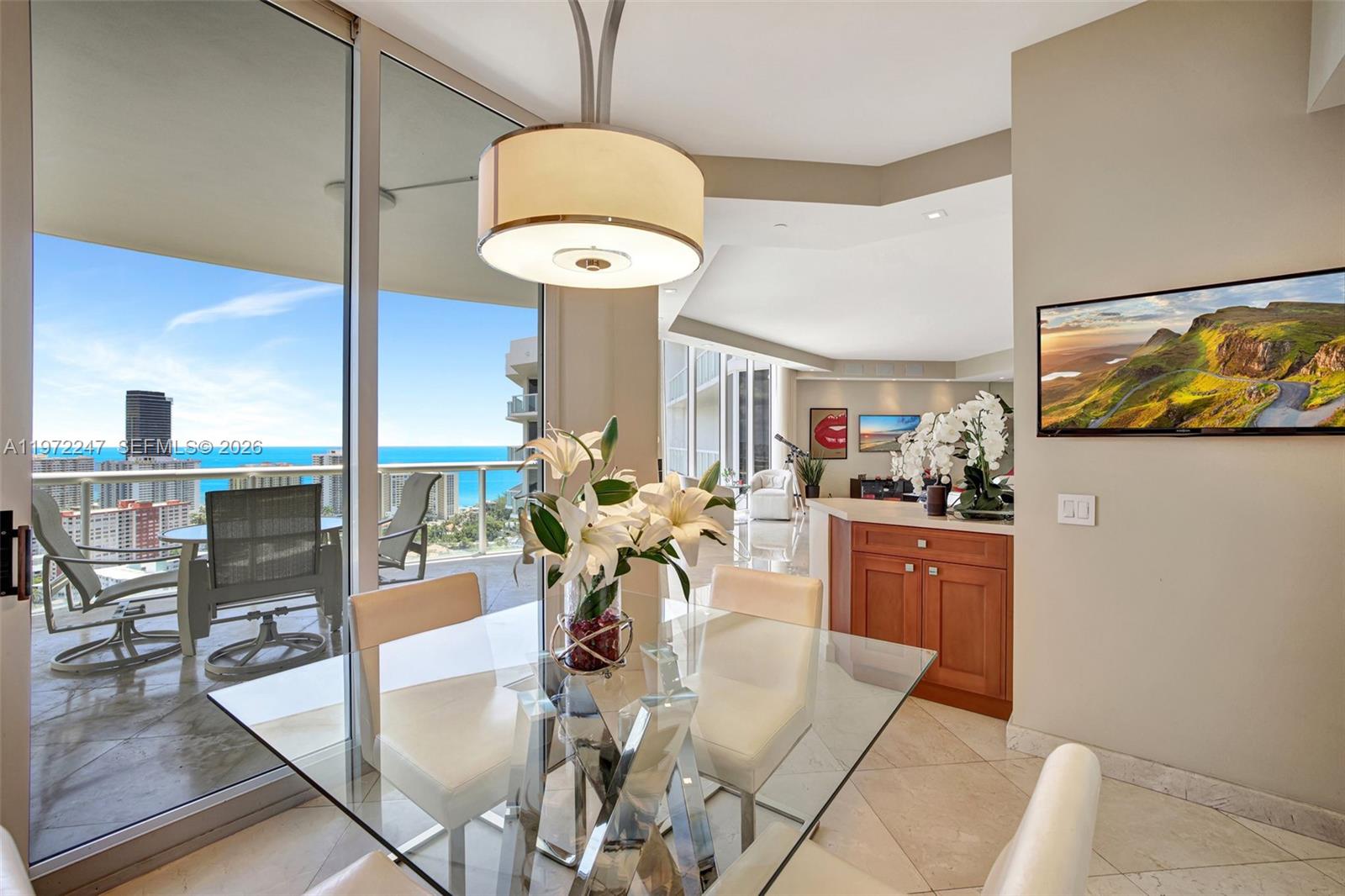21200 Point Pl #PH 2804, Aventura FL 33180