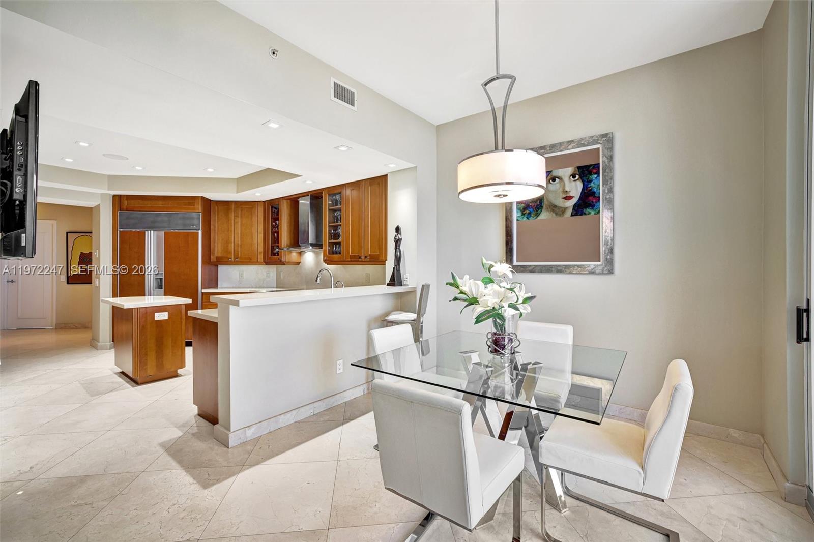 21200 Point Pl #PH 2804, Aventura FL 33180