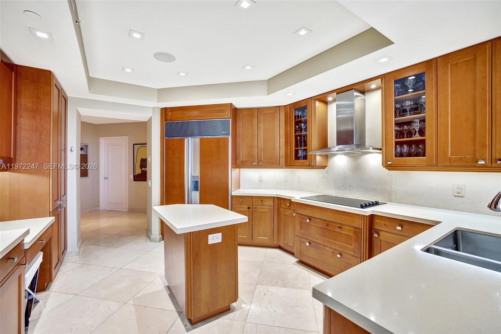 21200 Point Pl #PH 2804, Aventura FL 33180