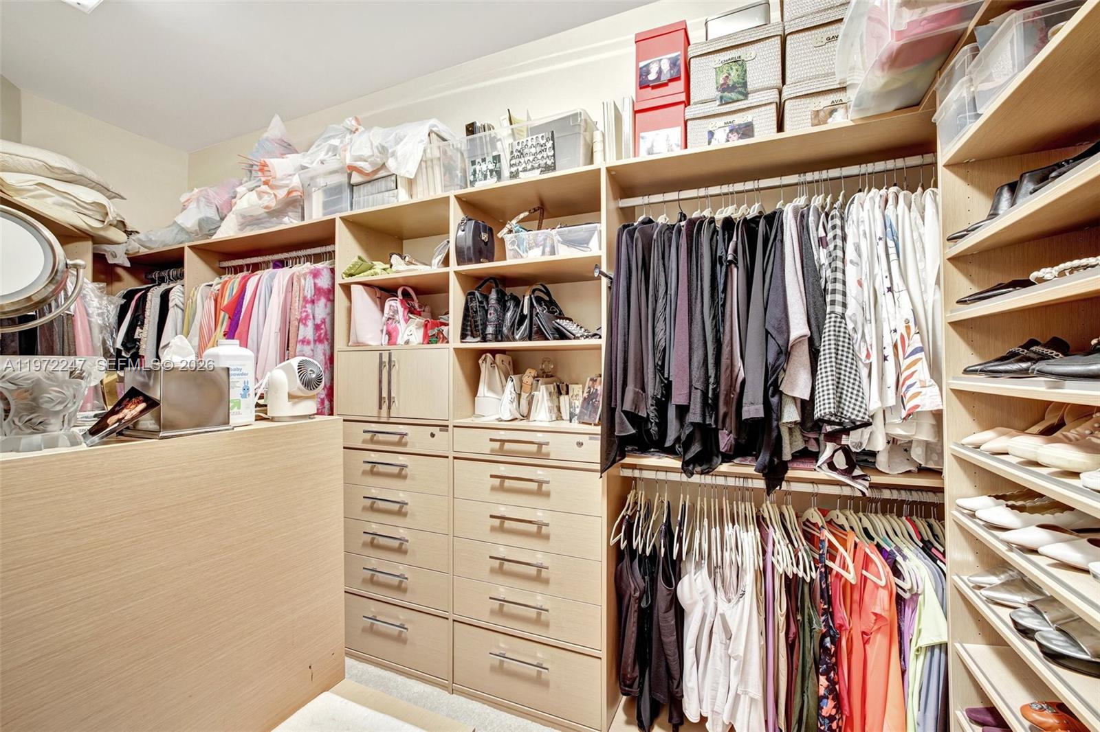 21200 Point Pl #PH 2804, Aventura FL 33180