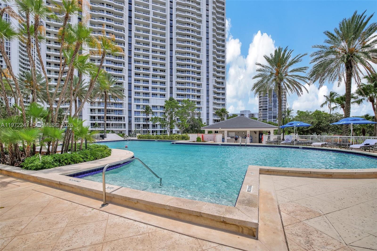 21200 Point Pl #PH 2804, Aventura FL 33180