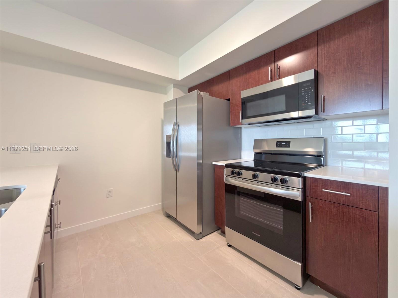 11239 NW 4th Ter #230, Sweetwater FL 33172