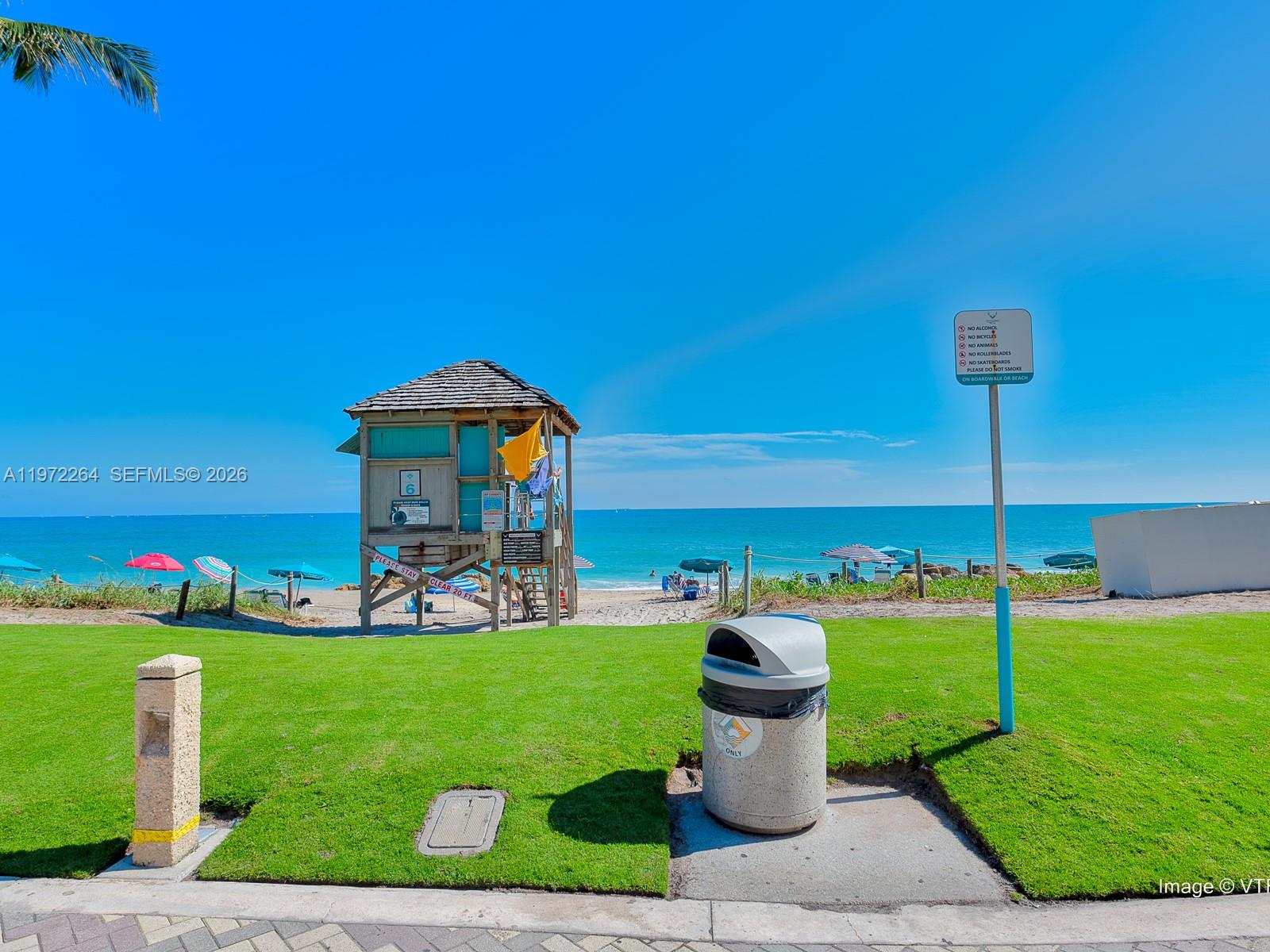 2051 SE 3rd St #TH11, Deerfield Beach FL 33441