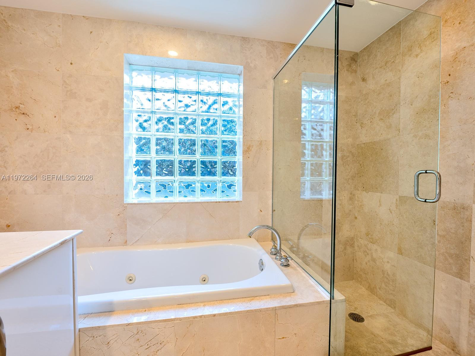2051 SE 3rd St #TH11, Deerfield Beach FL 33441