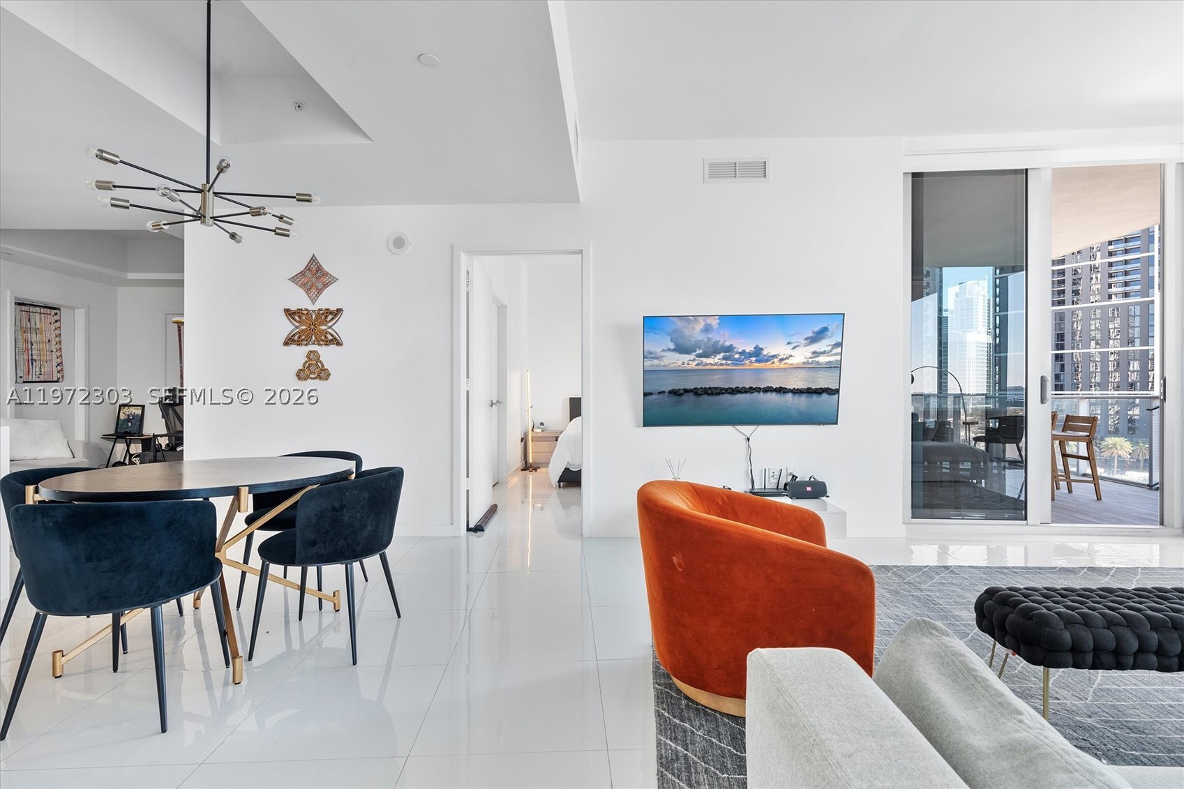 851 NE 1st Ave #1712, Miami FL 33132