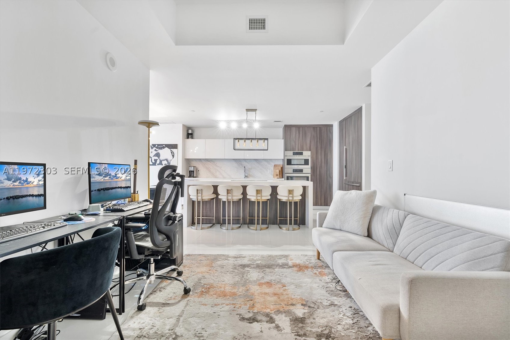 851 NE 1st Ave #1712, Miami FL 33132